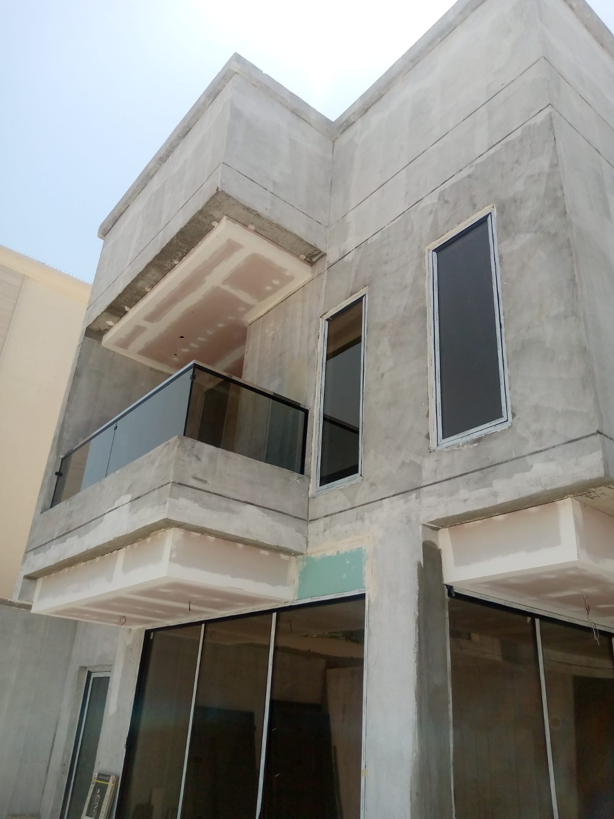 زجاج سكريت في الدمام